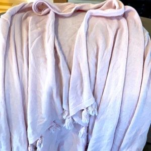 GUC women's Lilly Pulitzer sweater